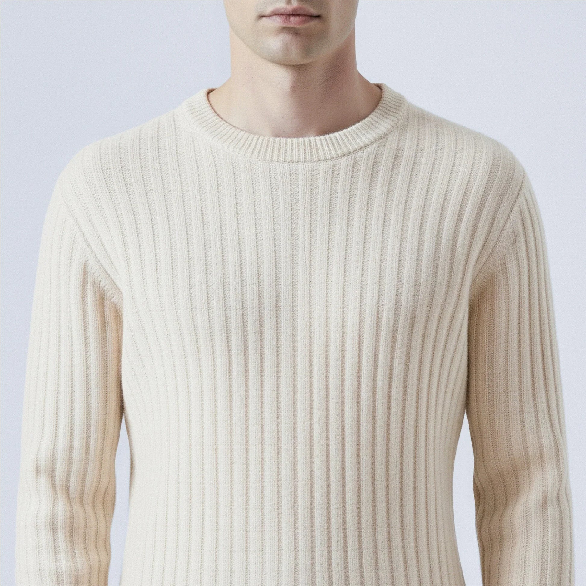 Maglione girocollo a coste in lana al 100%